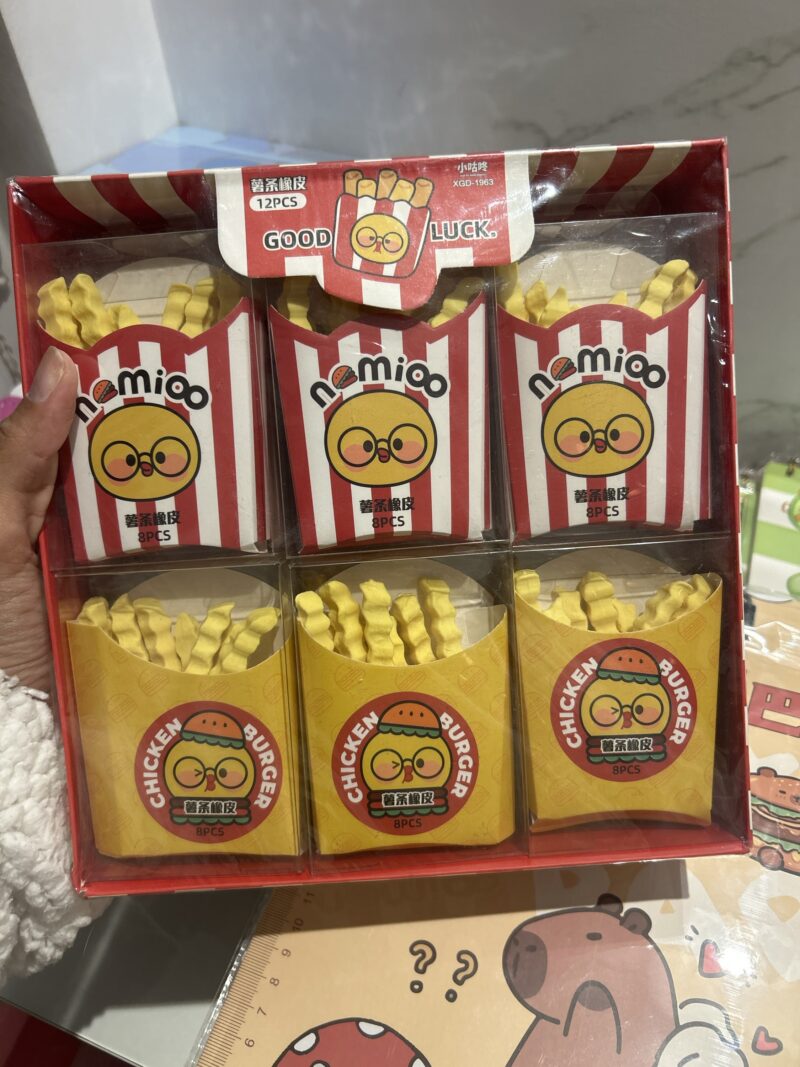 Kit borracha batatinha frita Fast food (8 und)