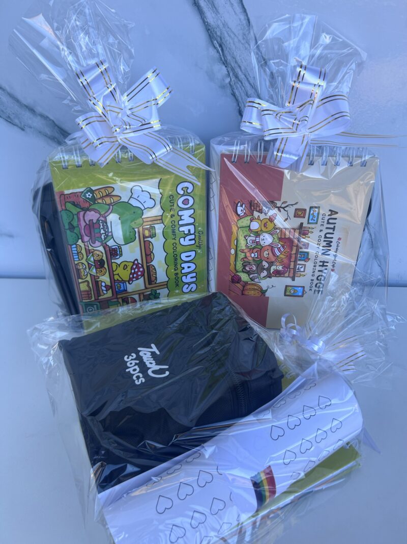 Combo livro gringo + estojo 36 cores