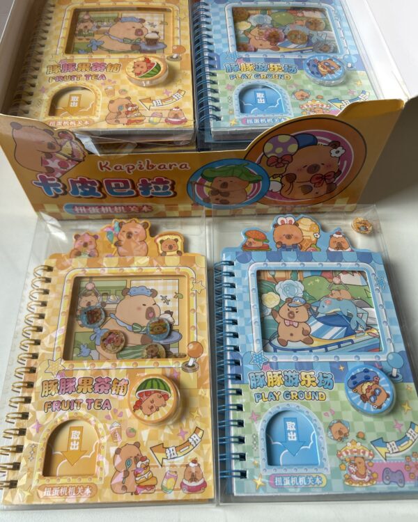 Caderno gashapon machine coil book capivara
