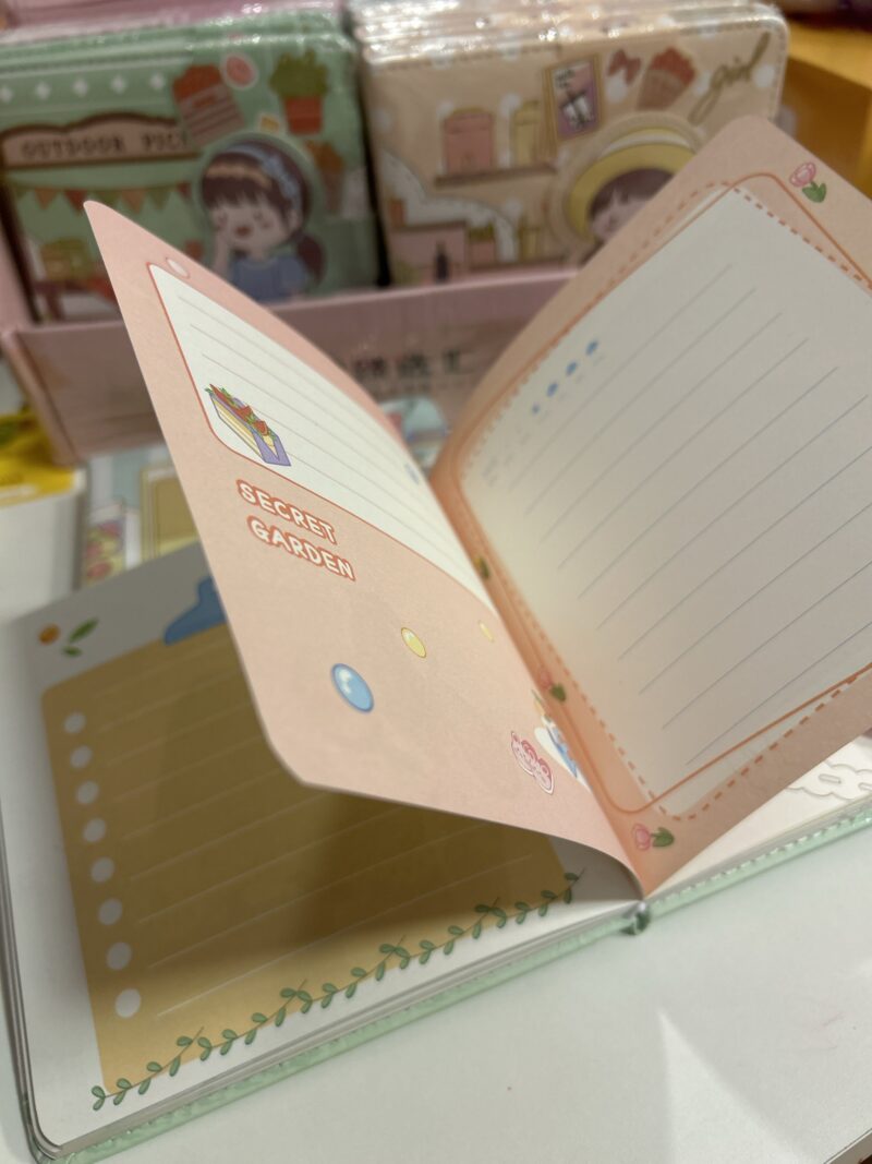 Caderno luxo outdoor picnic menininha - Imagem 2