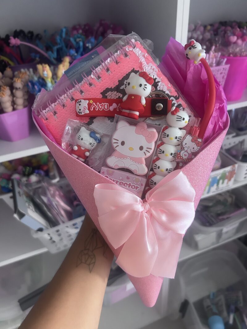 Buquê Hello Kitty - Imagem 3