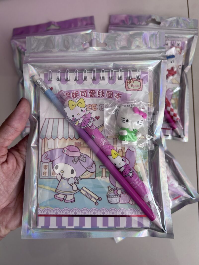 Kit hello Kitty