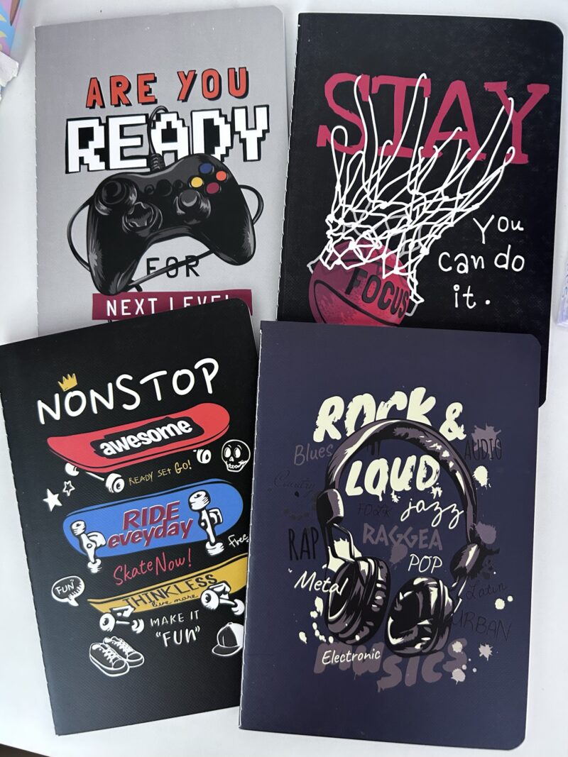 Caderno costurado jogos - Imagem 2