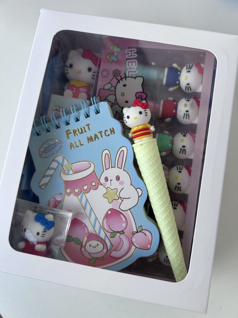 Mini box Hello Kitty by Sanrio - Imagem 3