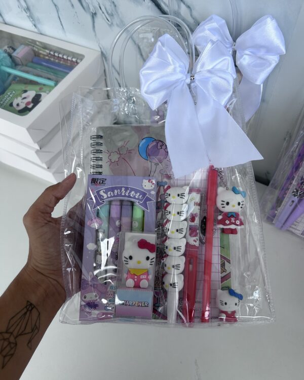 Sacolinha Hello Kitty piquenique vermelha