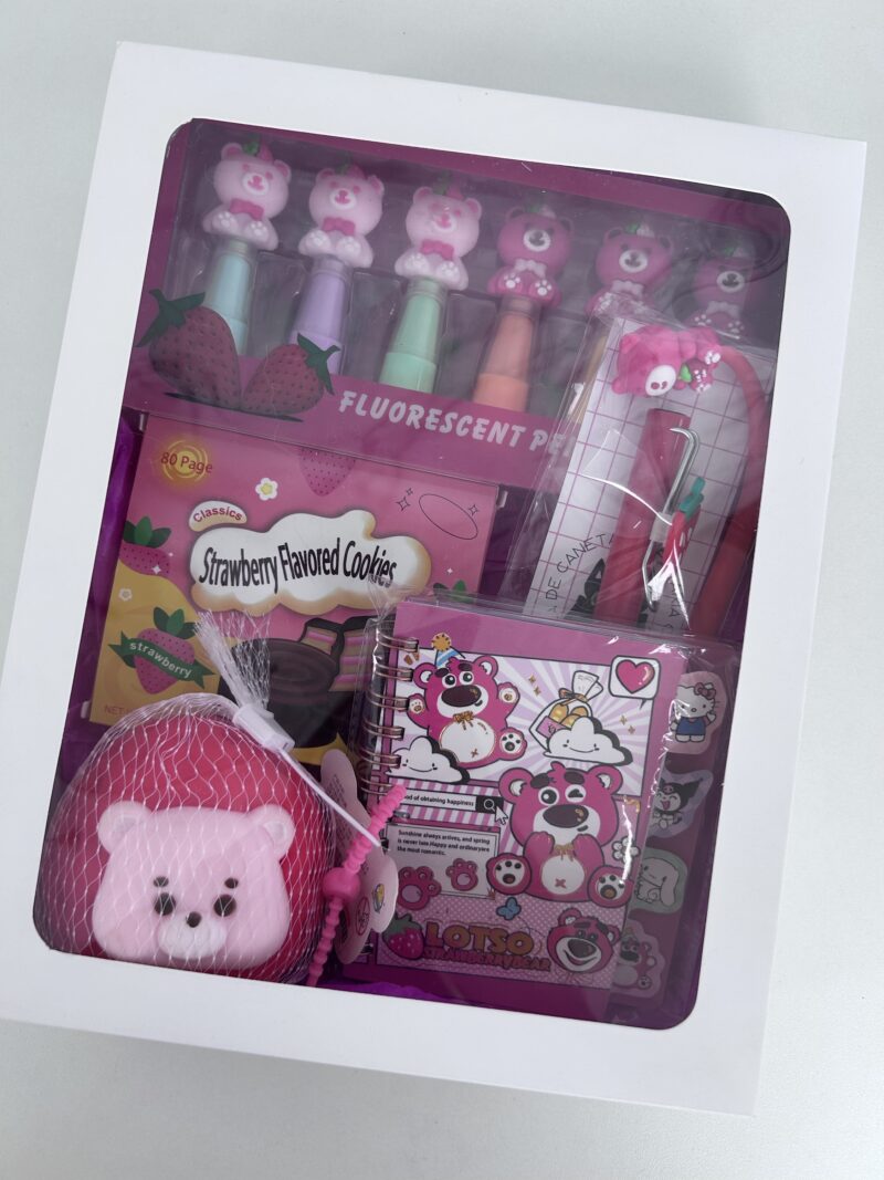 Box premium Lotso urso morango - Imagem 3