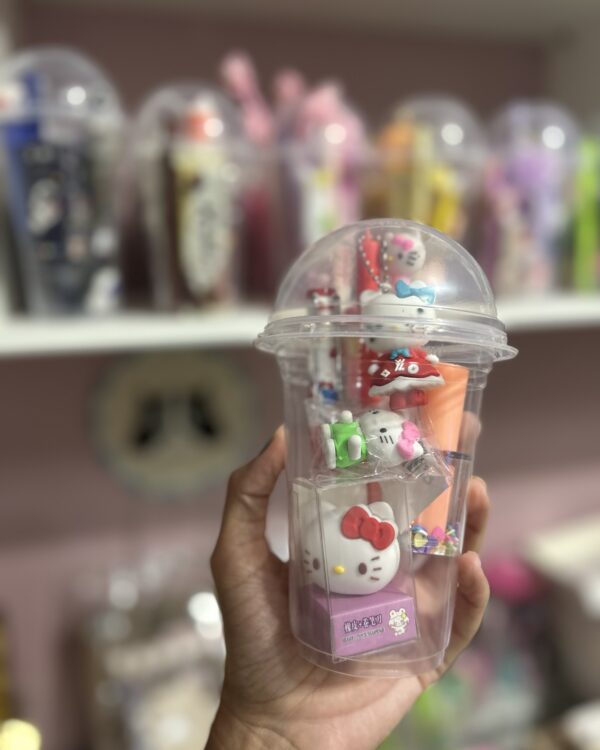 Shake Fofura Hello Kitty Red